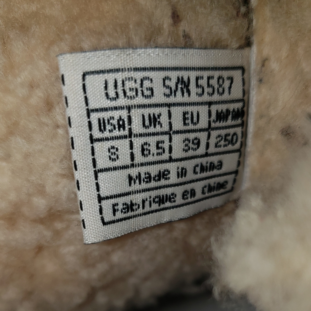 UGG 5587 Brown Leather Sheepskin Lined Boots Size 8 - Picture 10 of 10